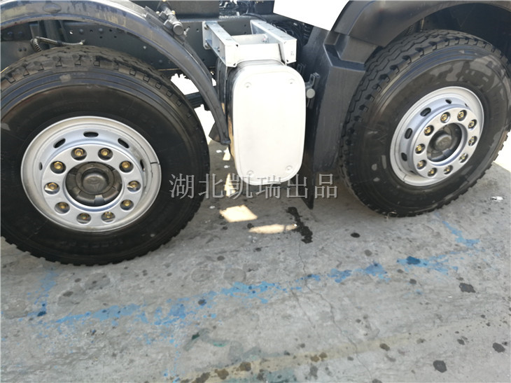 һ�����S֮�g���Ś��b��