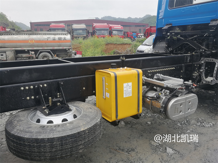 ���䡢��̥��(c��)�õęz��܇(ch��)�ױP(p��n)